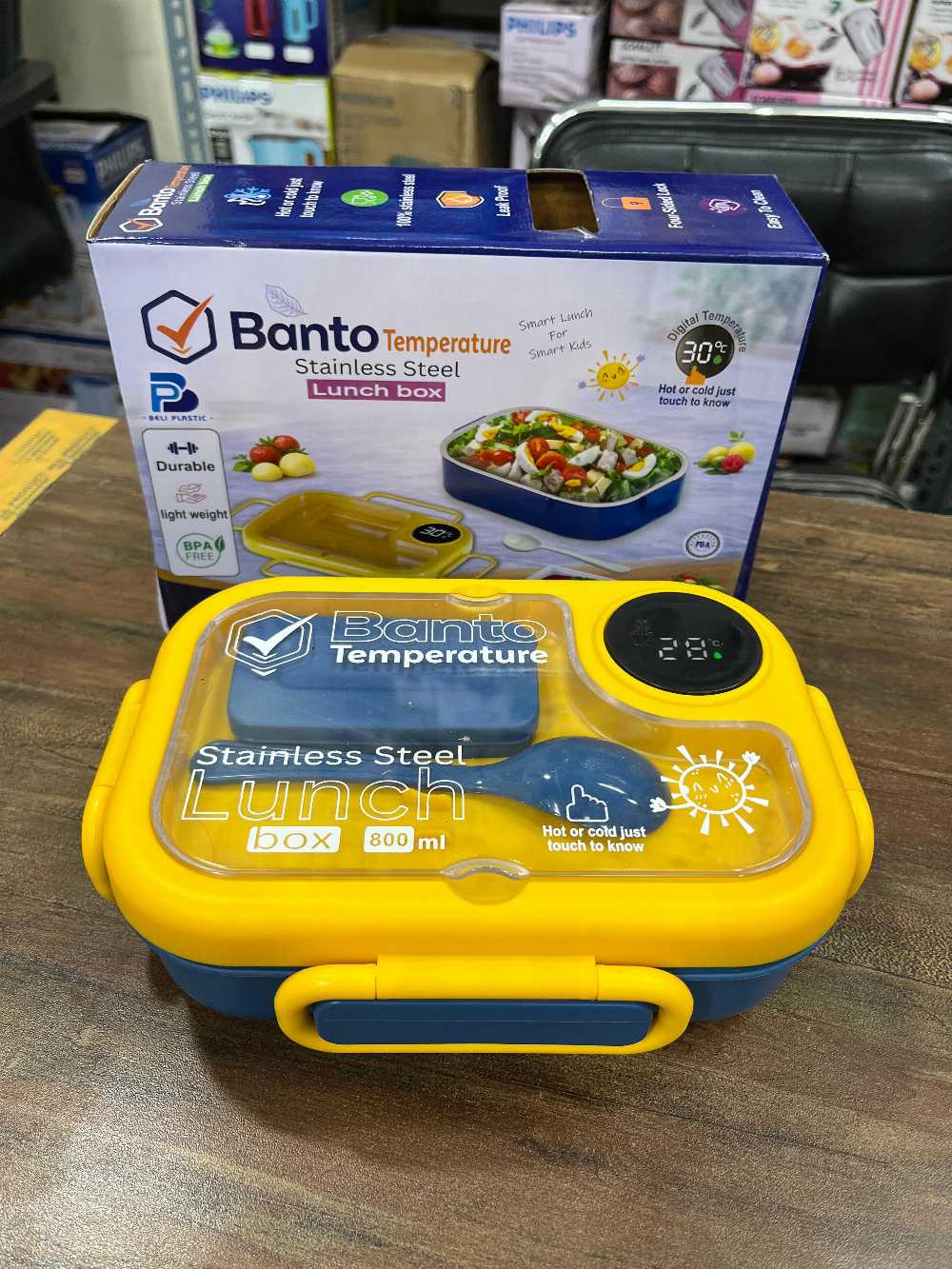 Smart Stainless Steel Lunch Box with Digital Temperature Display – 800ml